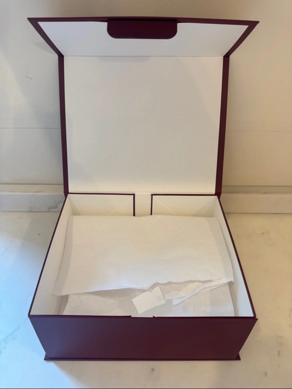 Gucci Burgundy Logo Gift Box 10.5x8.5x5